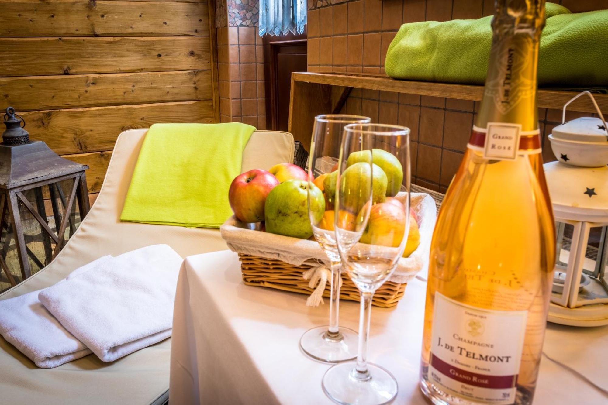 Apartman-hotel Jitravsky Dvorec Appart hôtel Rynoltice